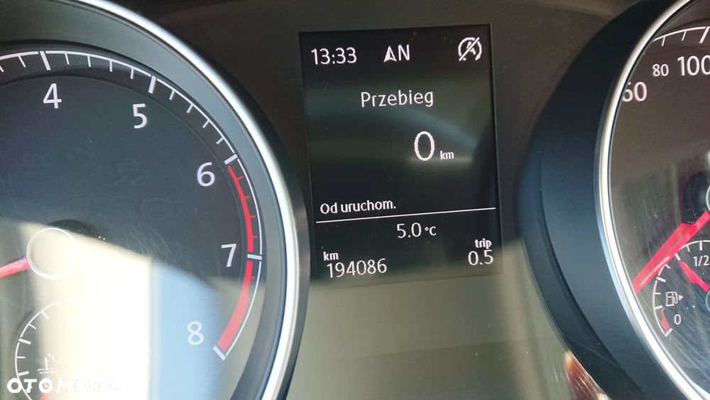 Volkswagen Golf - 20