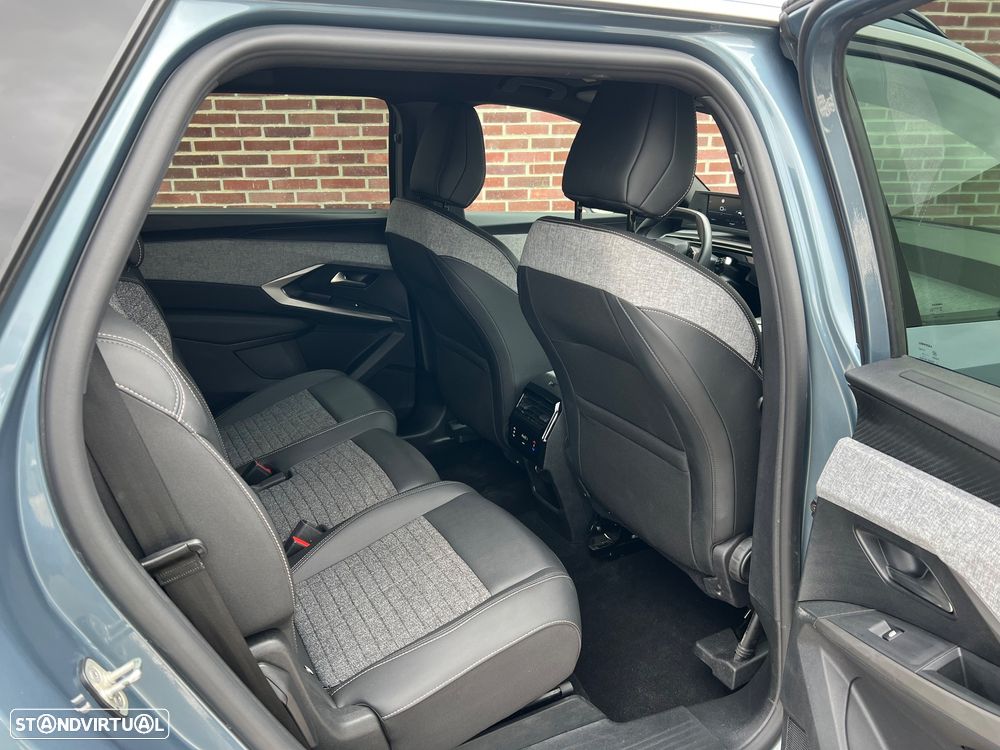 Peugeot 5008 Hybrid 145 e-DSC6 Allure - 14