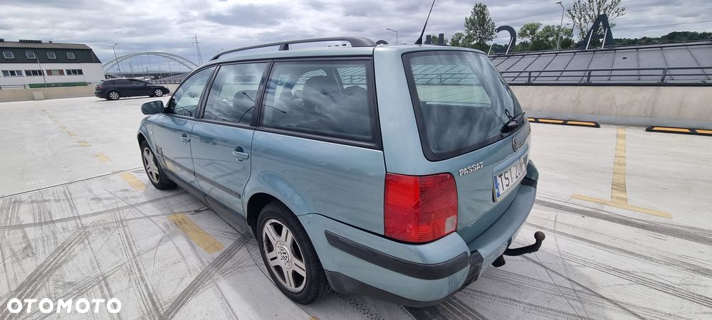 Volkswagen Passat 1.9 TDI - 3