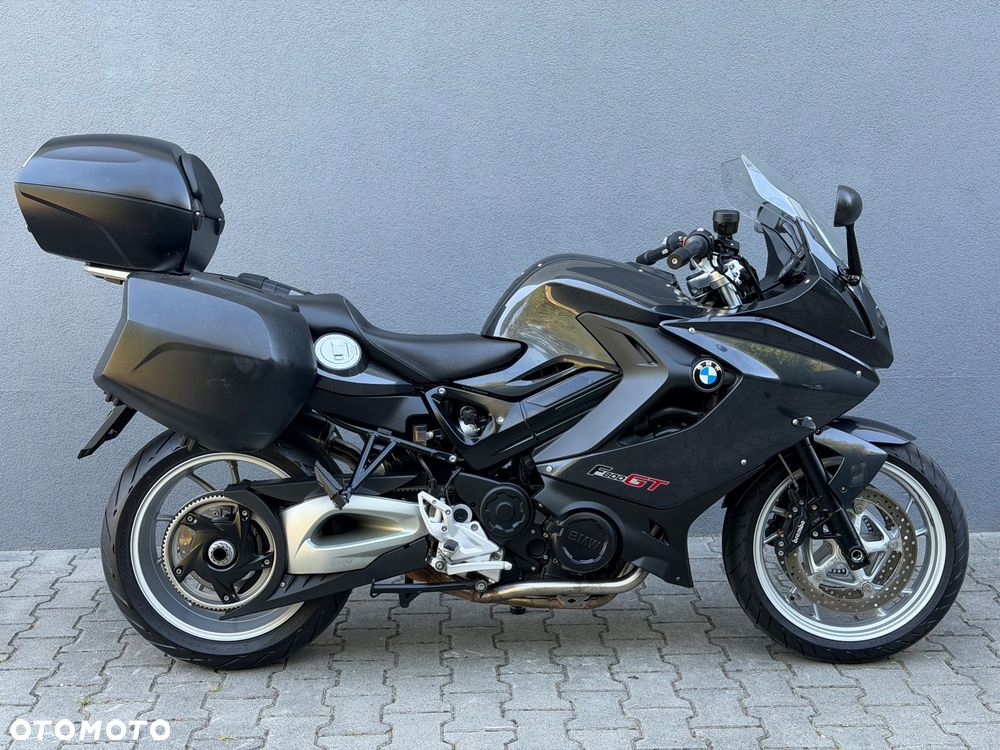 BMW F - 2