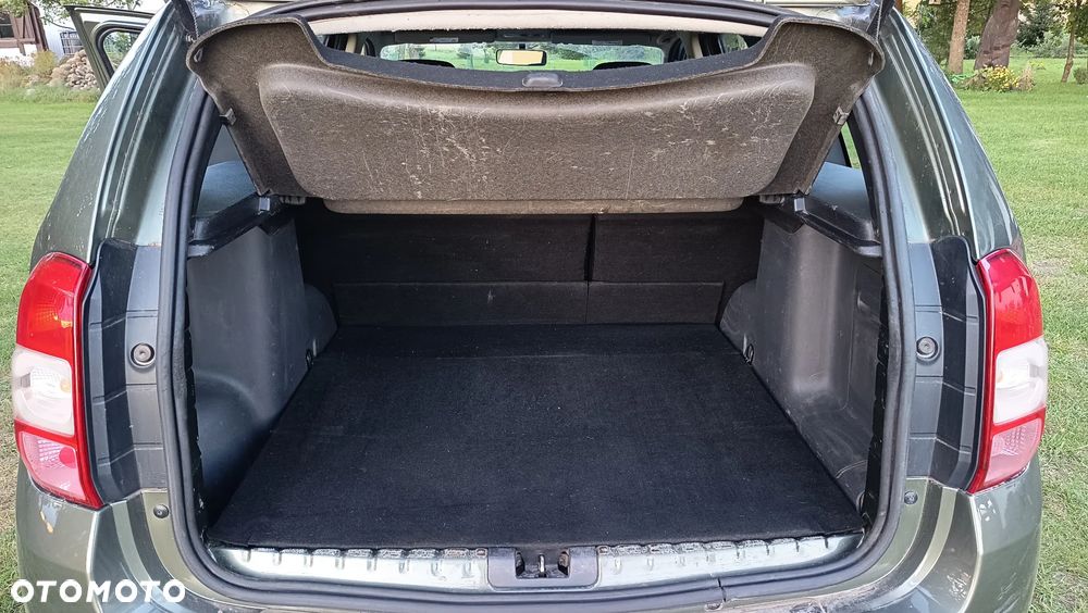Dacia Duster 1.6 Laureate 4x4 - 14