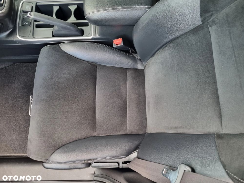 Honda CR-V 2.0i-VTEC 4WD Automatik Lifestyle - 17