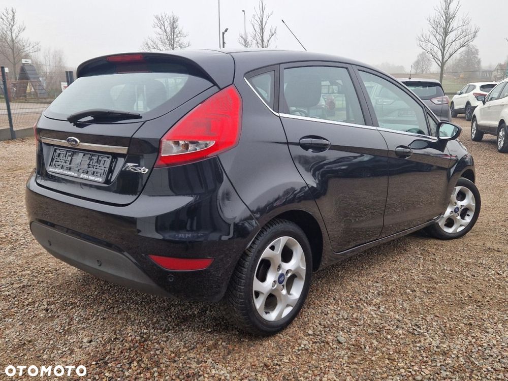 Ford Fiesta 1.4 Titanium - 2