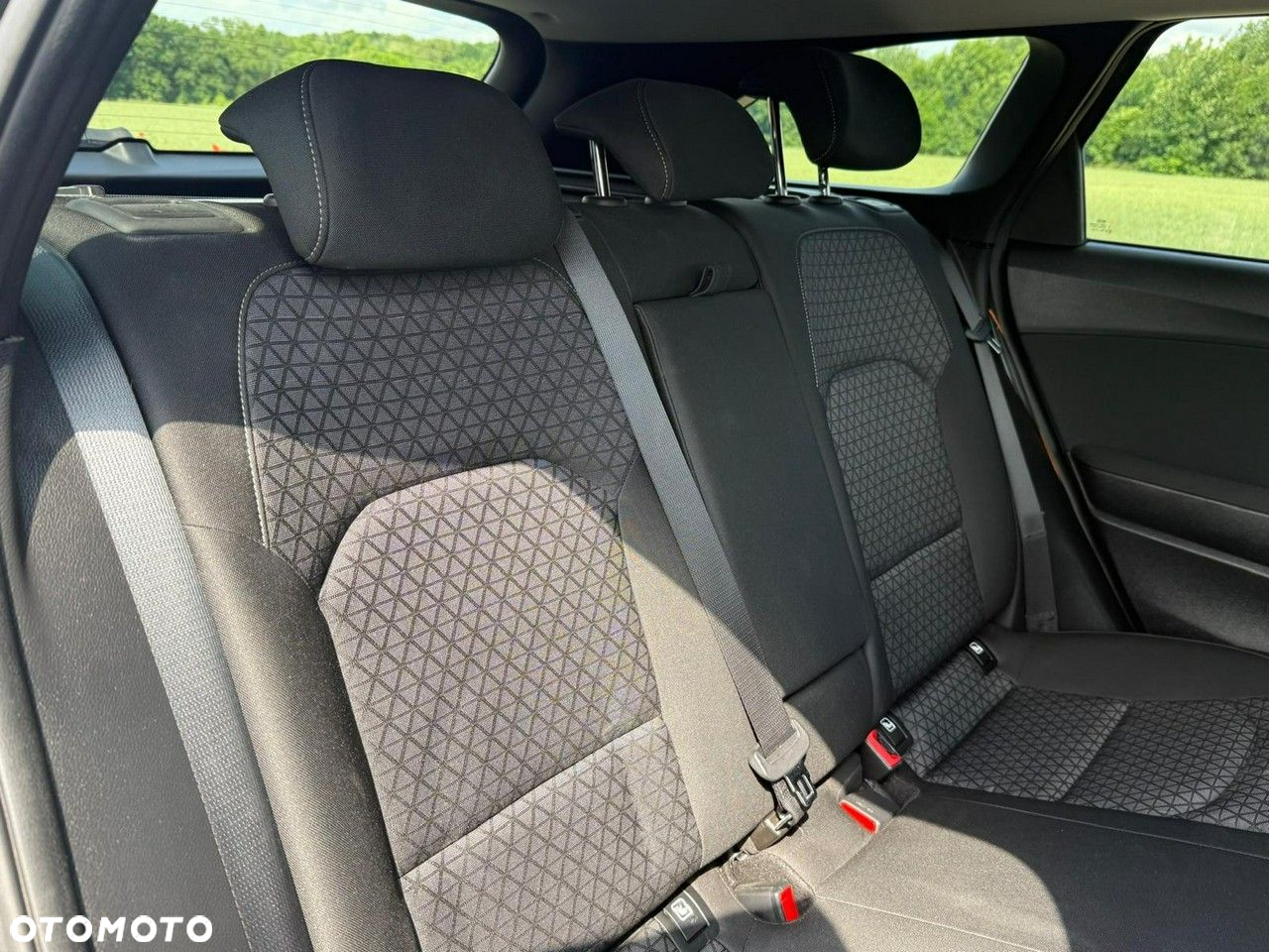 Kia Ceed 1.5 T-GDI Business Line - 17
