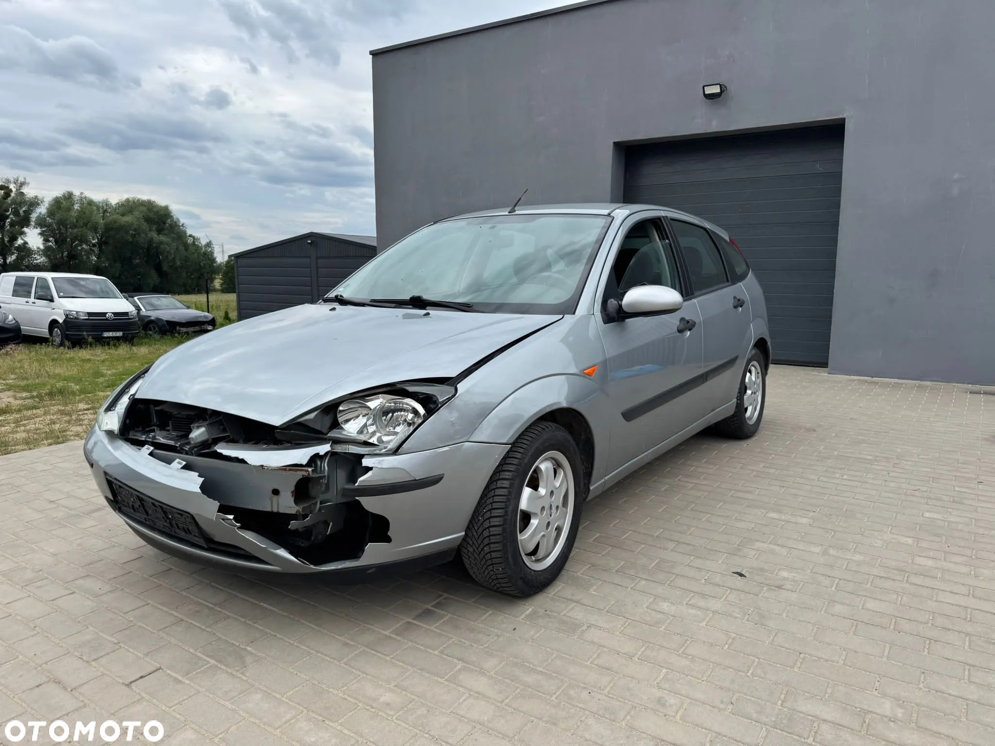 Ford Focus 1.6 16V Fun X - 2