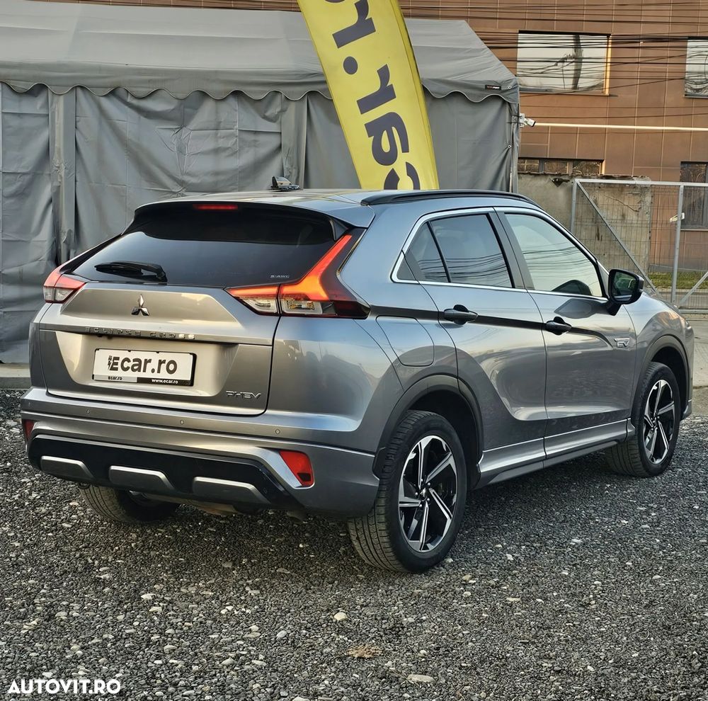 Mitsubishi Eclipse-Cross Plug-In Hybrid 4WD Plus Select - 4