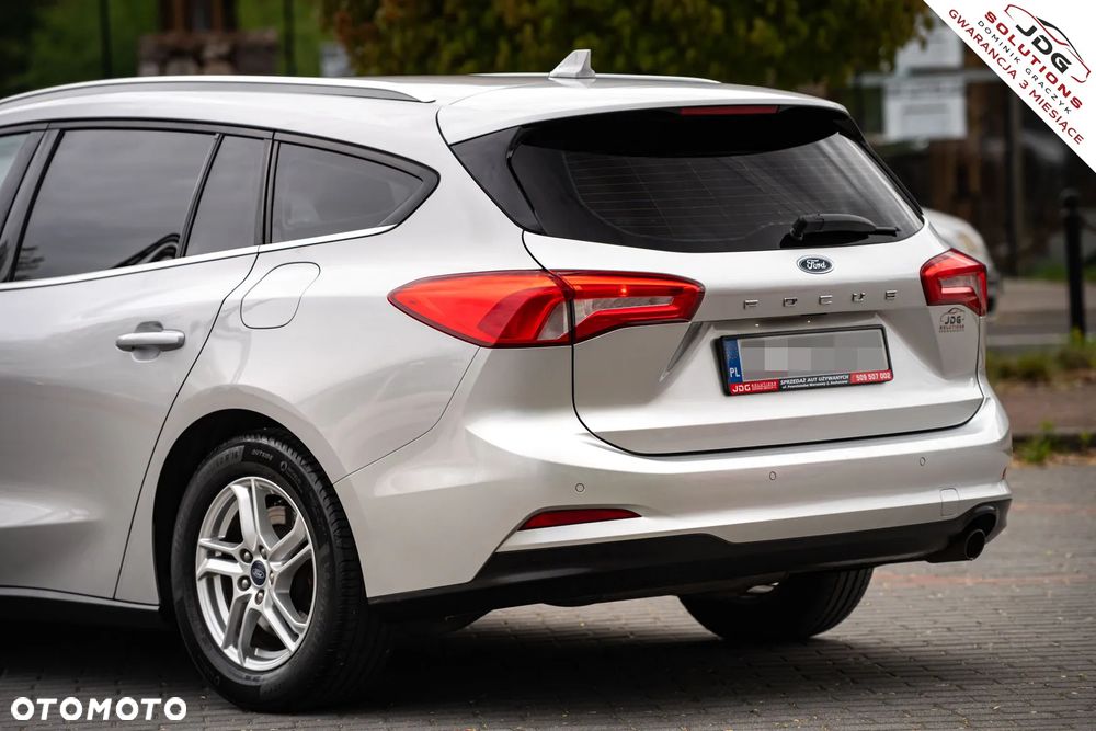 Ford Focus 1.0 EcoBoost Trend - 11