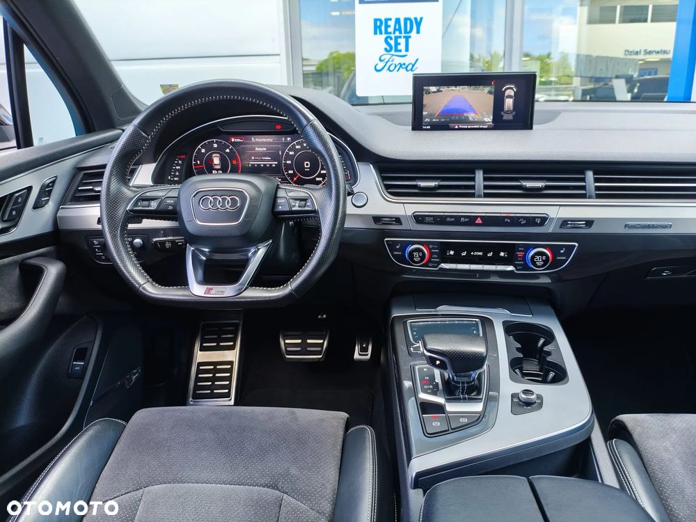 Audi Q7 - 7