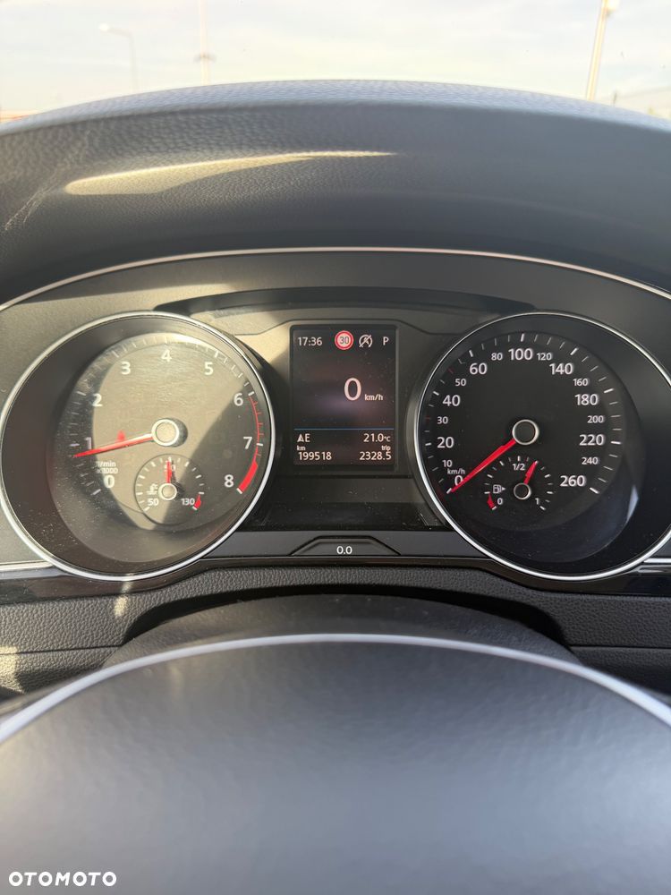 Volkswagen Passat 1.8 TSI BMT Comfortline DSG - 6