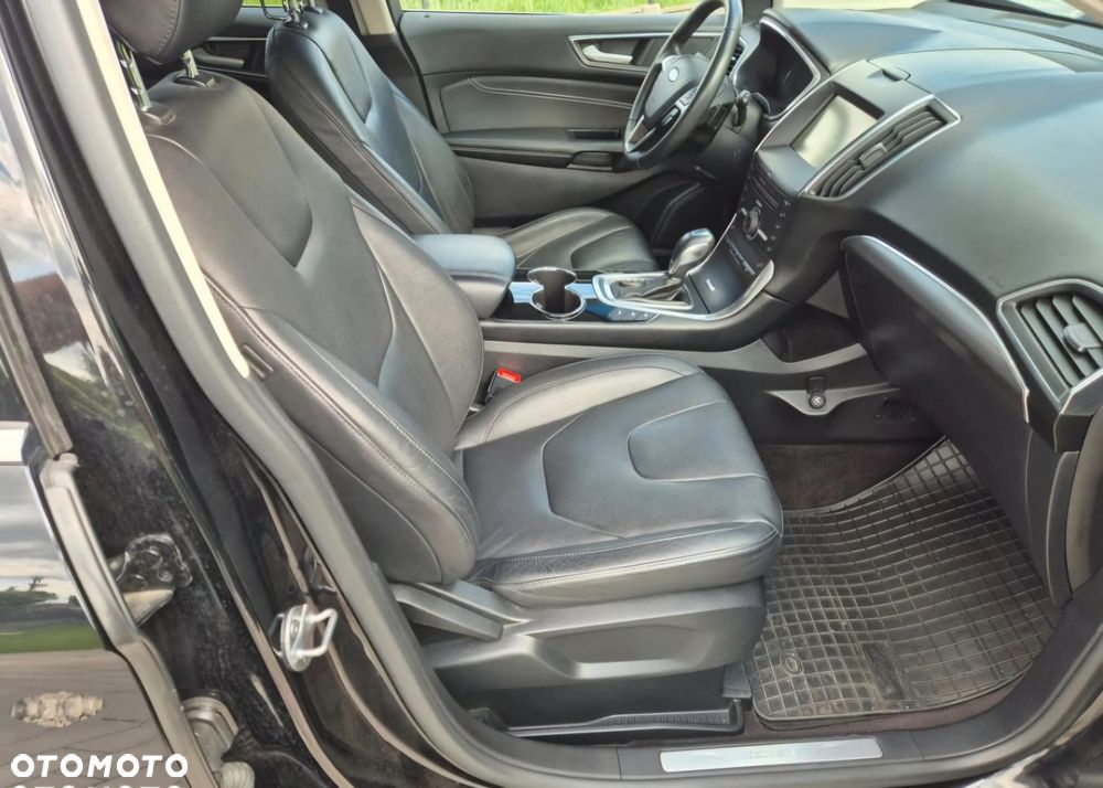 Ford Edge - 26