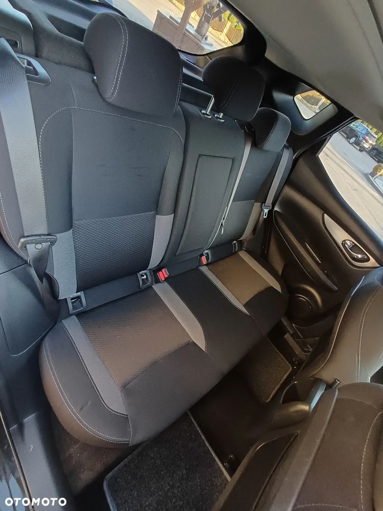 Nissan Qashqai - 22