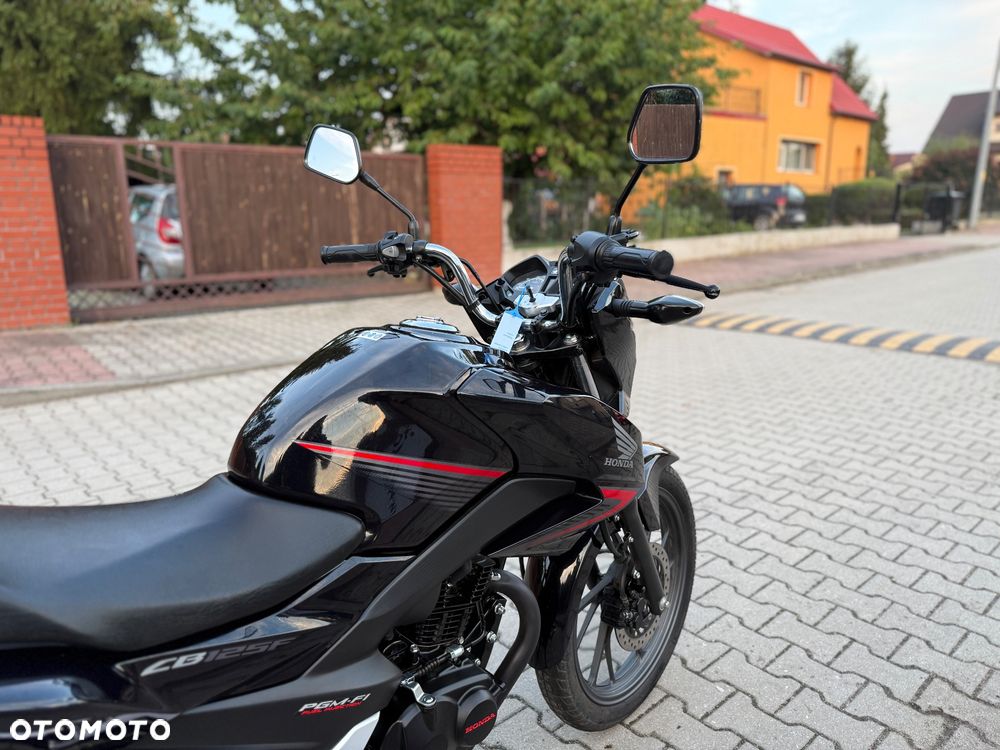 Honda CB - 10