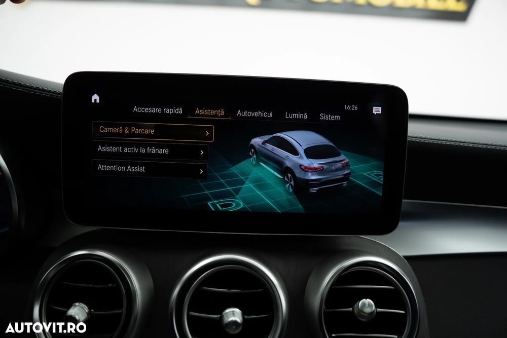 Mercedes-Benz GLC Coupe 300 de 4Matic 9G-TRONIC - 35