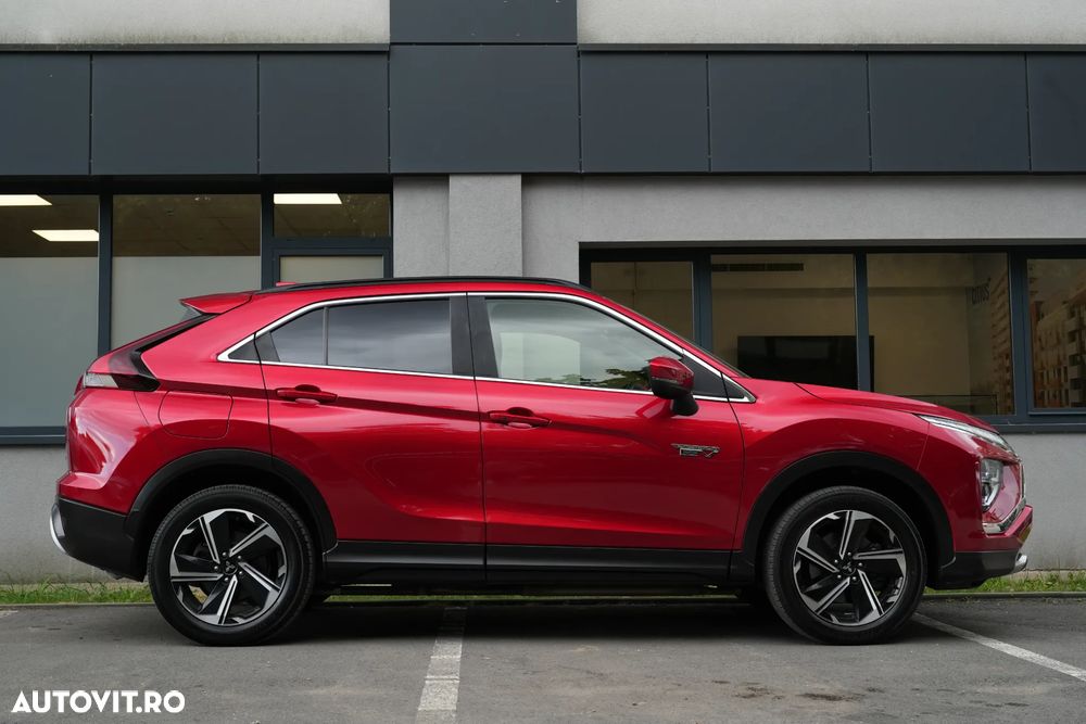 Mitsubishi Eclipse-Cross 4WD Top - 13