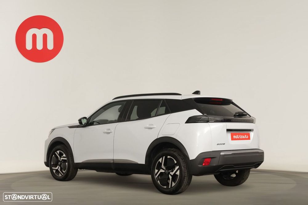 Peugeot 2008 1.2 PureTech Allure - 3