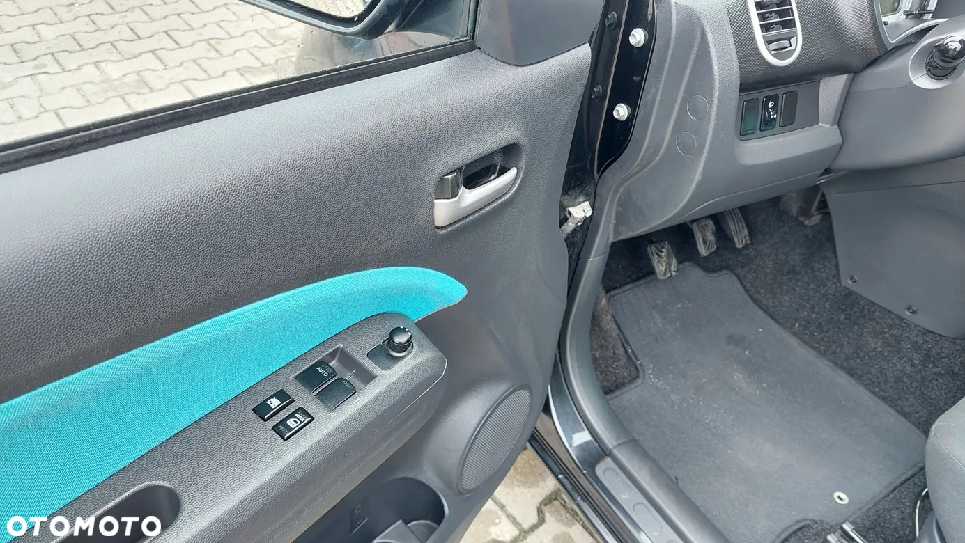 Suzuki Splash - 13