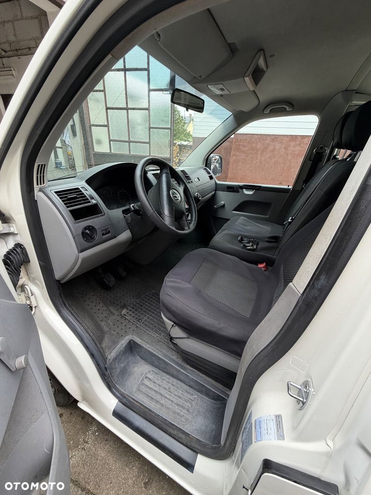 Volkswagen Transporter - 12