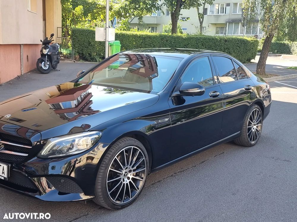 Mercedes-Benz C 220 d 4MATIC Aut - 12