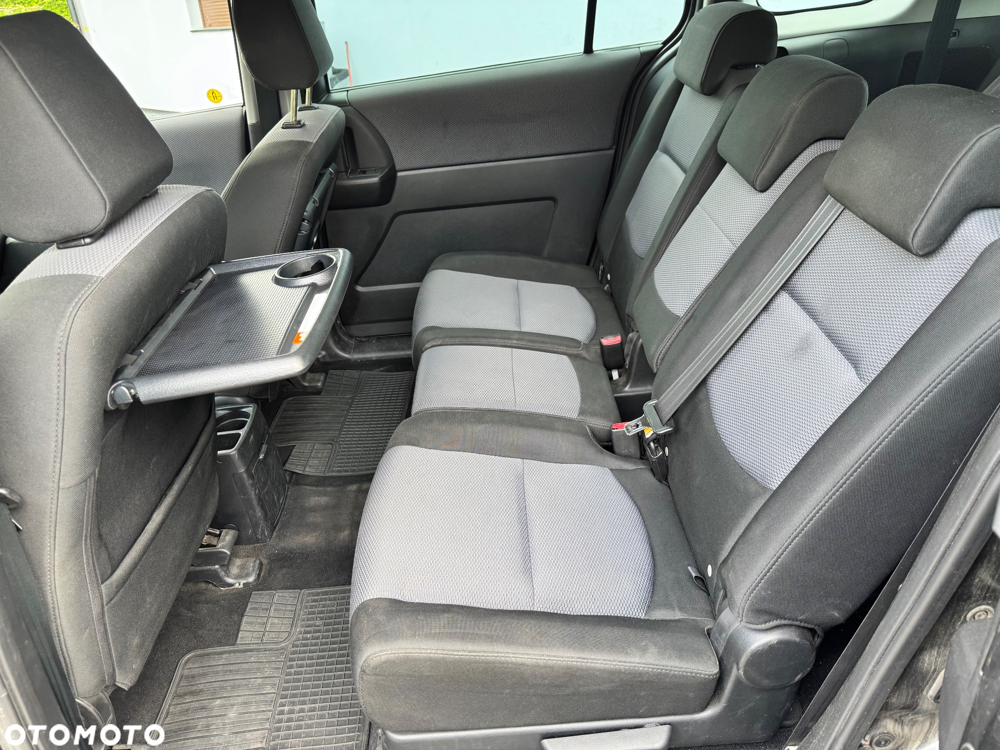 Mazda 5 - 31