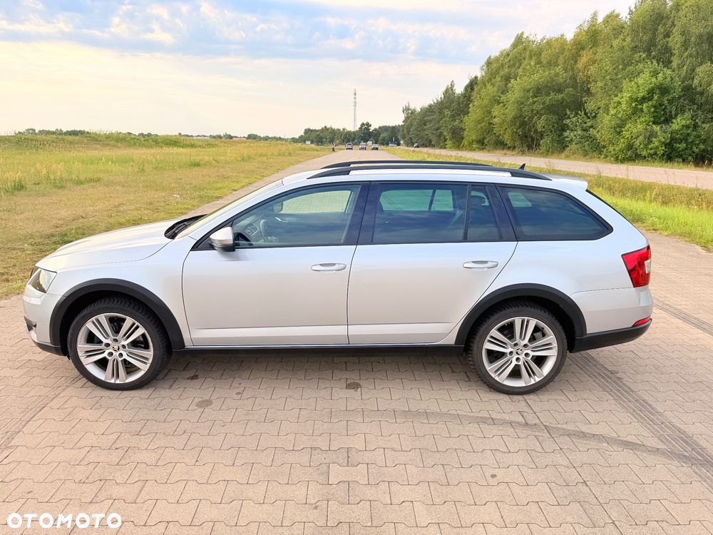 Skoda Octavia 2.0 TDI 4x4 DSG Scout - 7