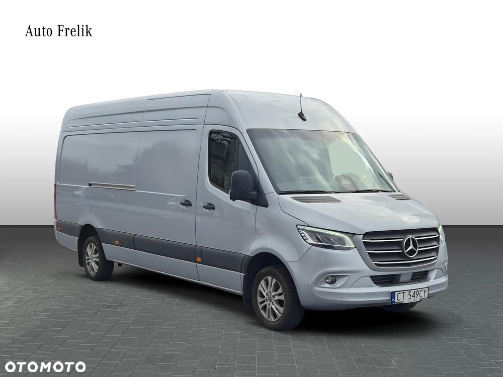 Mercedes-Benz Sprinter 317 - 7