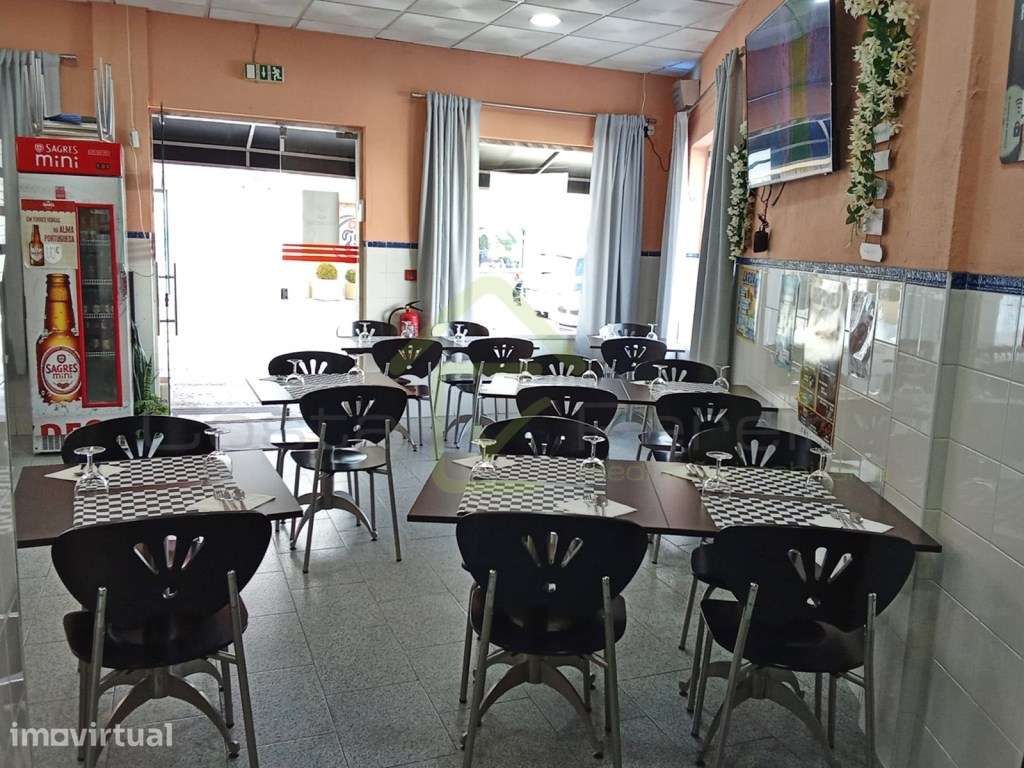 Churrasqueira e Snack Bar para Venda - Grande imagem: 5/14