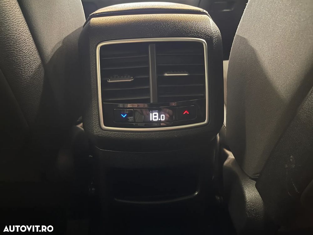 Kia Sportage 1.6 DSL MHEV 7DCT HP 4x2 Style - 19