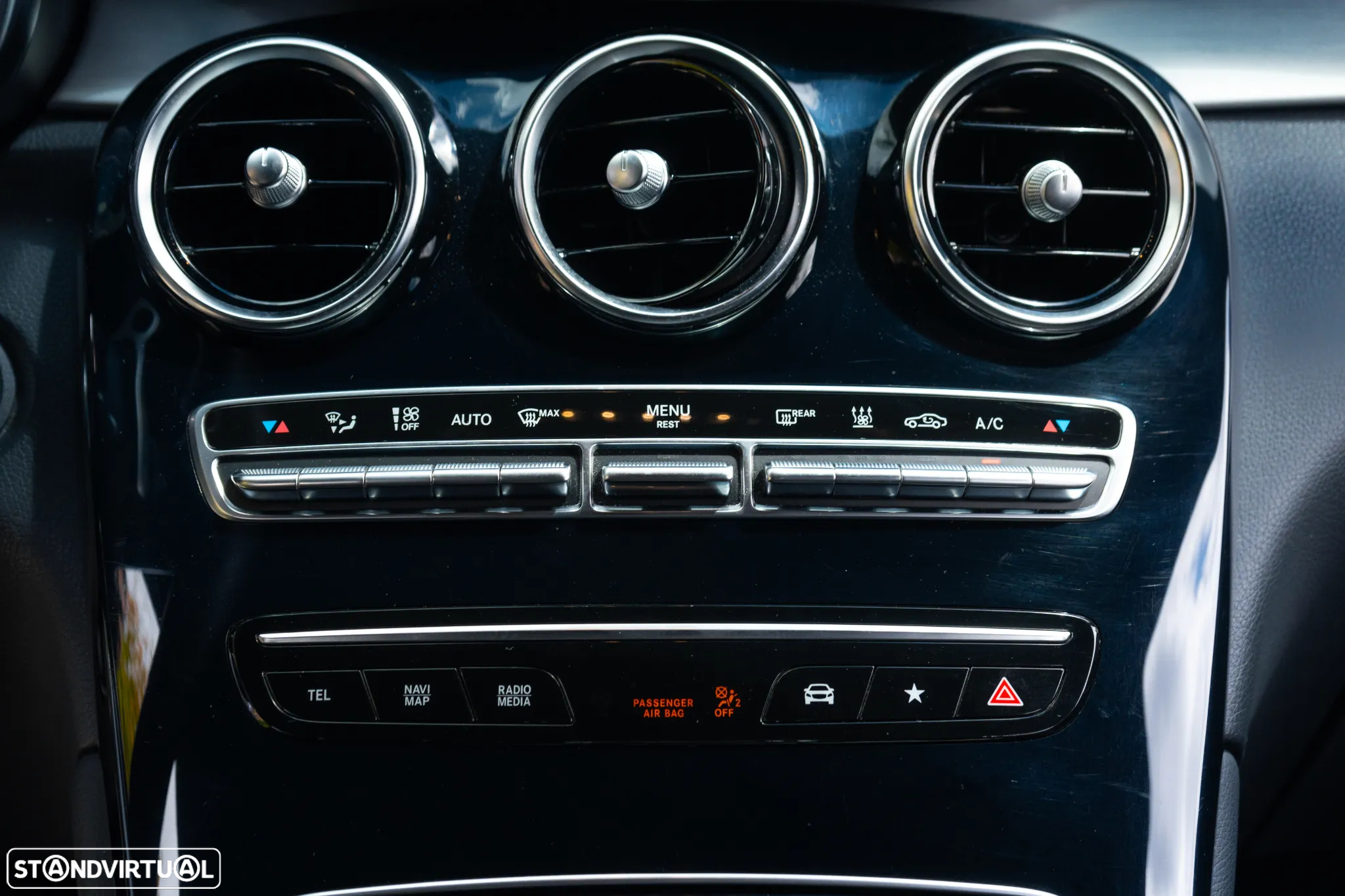 Mercedes-Benz GLC 300 Coupe de 4Matic - 48