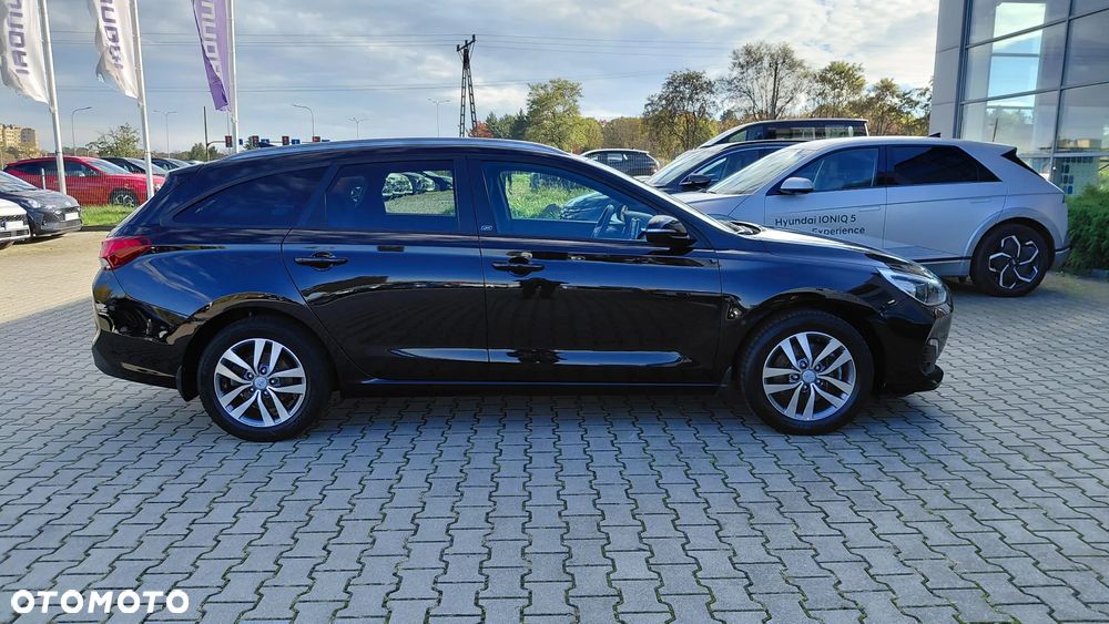 Hyundai i30 1.4 BlueDrive Go - 6