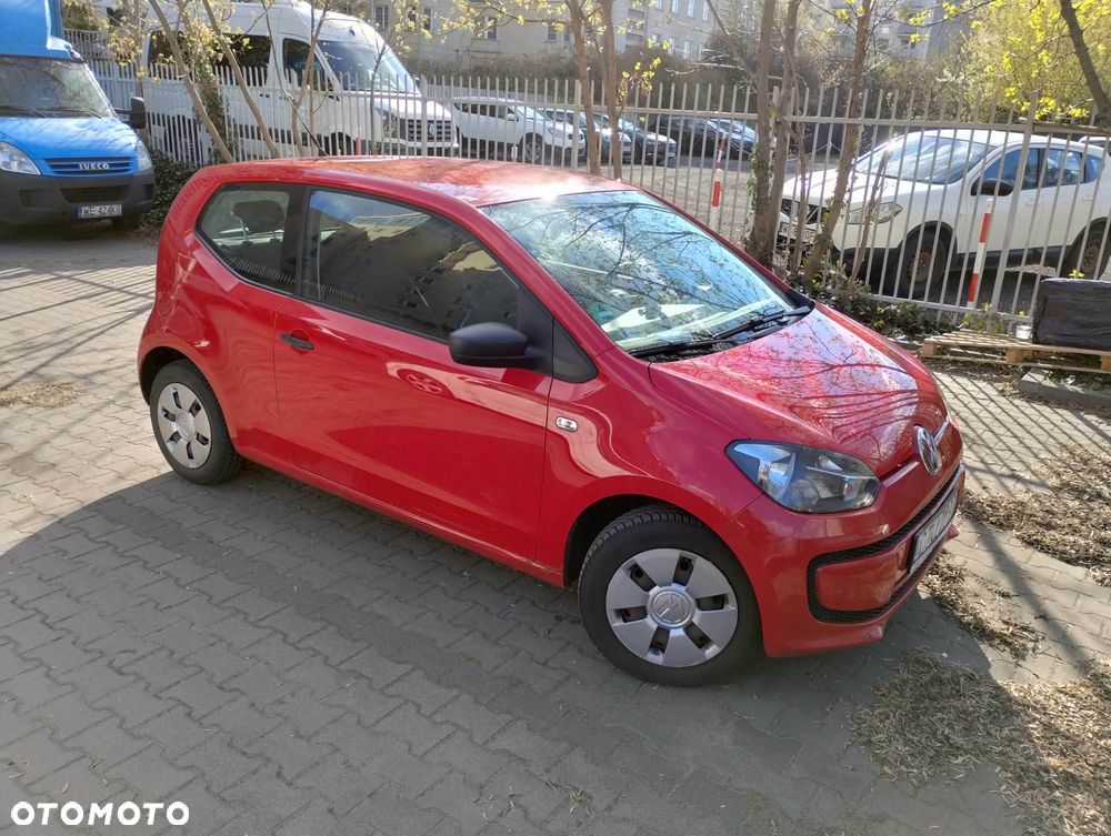 Volkswagen up! take - 12
