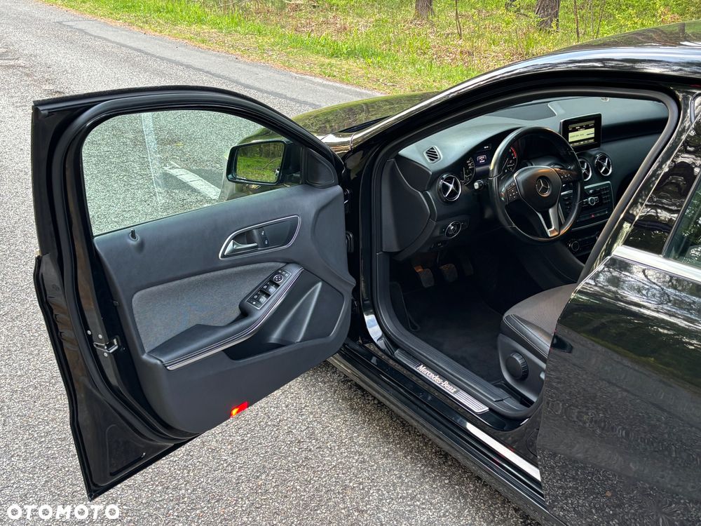 Mercedes-Benz Klasa A 180 CDI (BlueEFFICIENCY) Style - 19