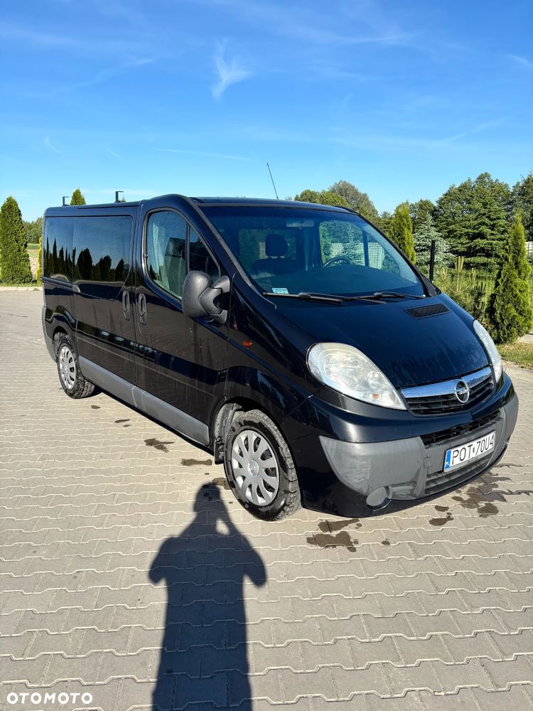 Opel Vivaro - 2