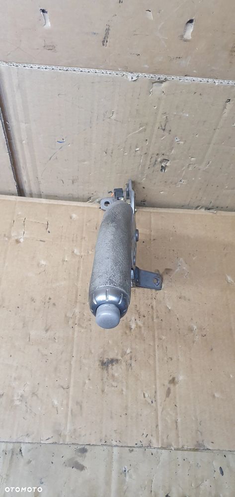 Dźwignia hamulca ręcznego Kia Sorento I - 1