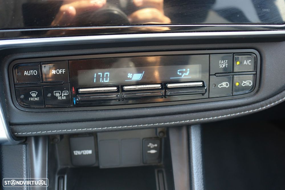 Toyota Auris Touring Sports 1.4 D-4D Comfort+Pack Sport - 31