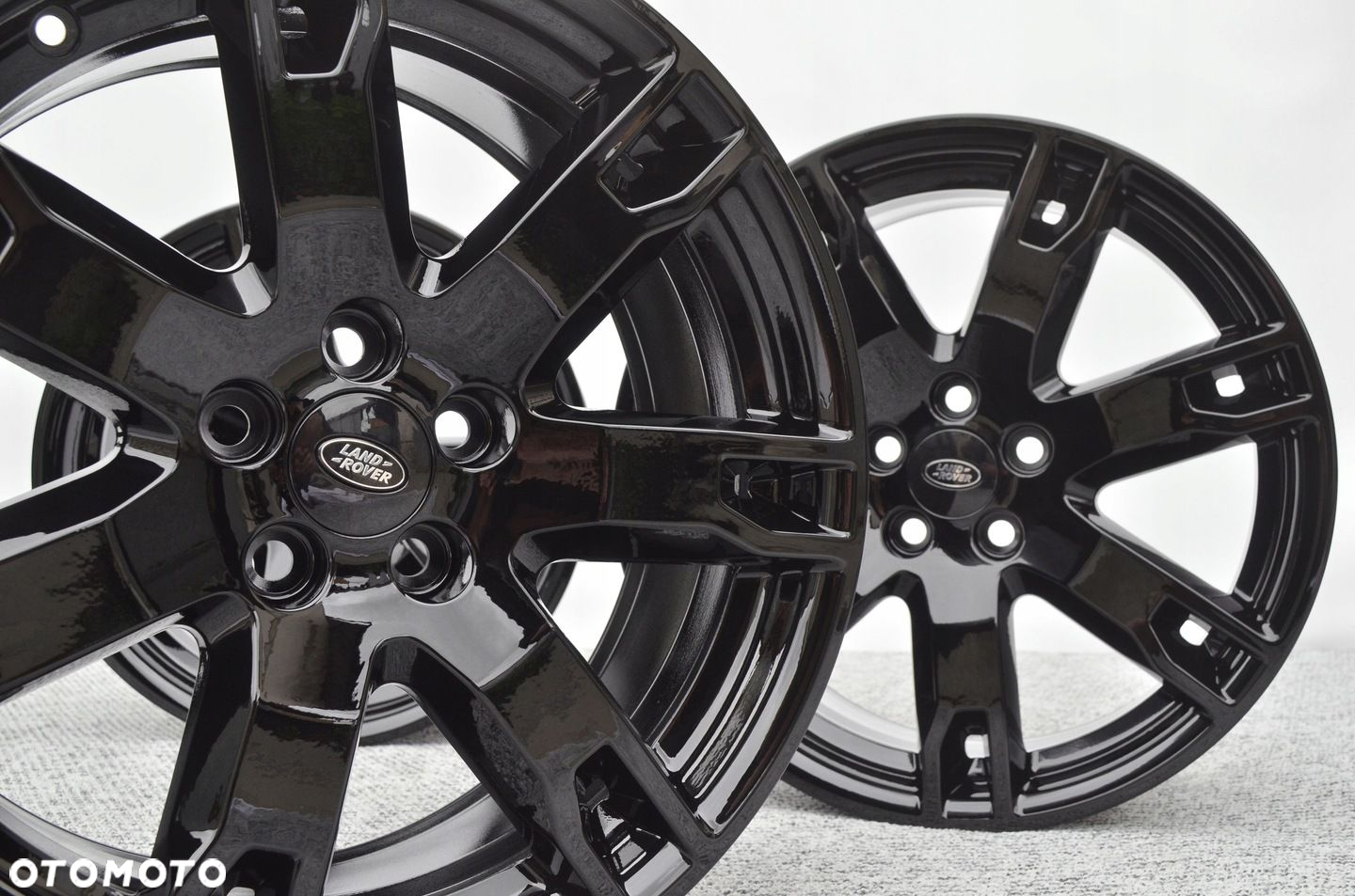 Felgi 8x18 5x108 Land Rover Range Evoque Velar Freelander 2 Discovery Sport - 3
