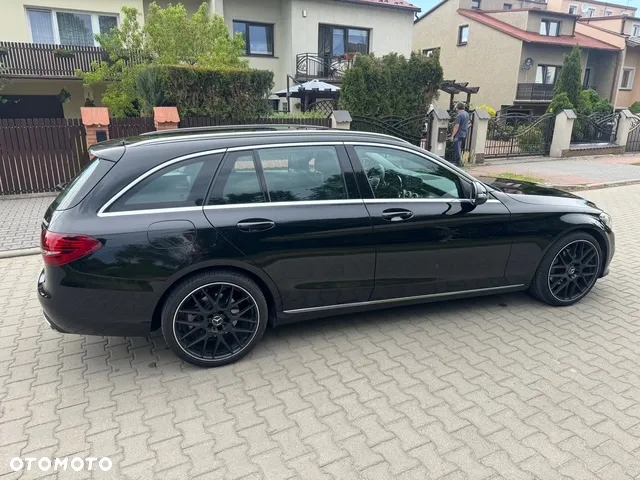 Mercedes-Benz Klasa C 220 d 9G-TRONIC - 2