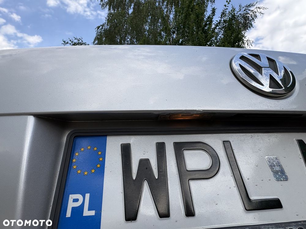 Volkswagen Passat 1.9 TDI Basis - 8
