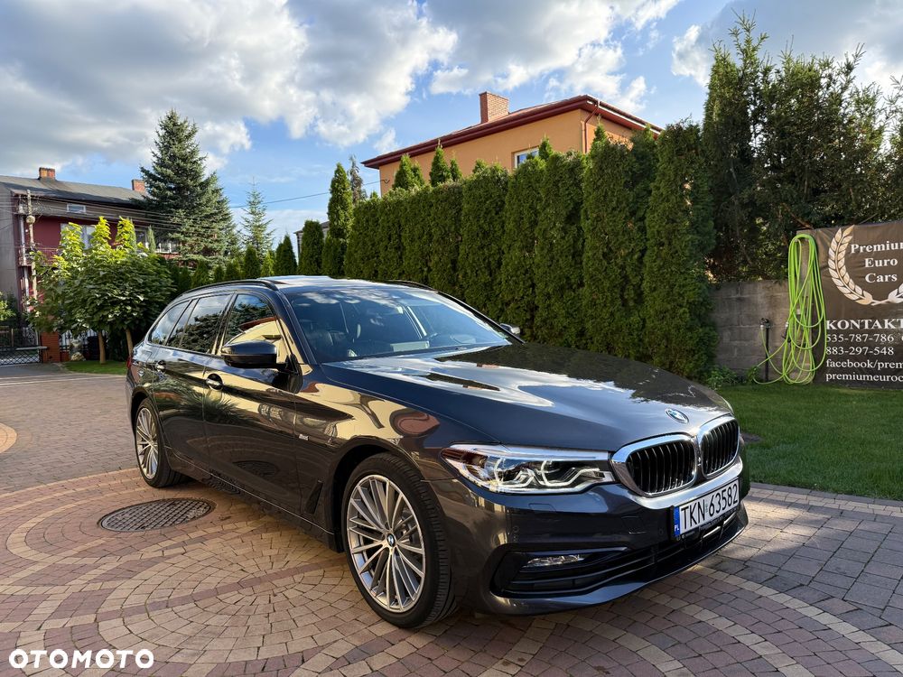 BMW Seria 5 520d Touring Sport Line - 3