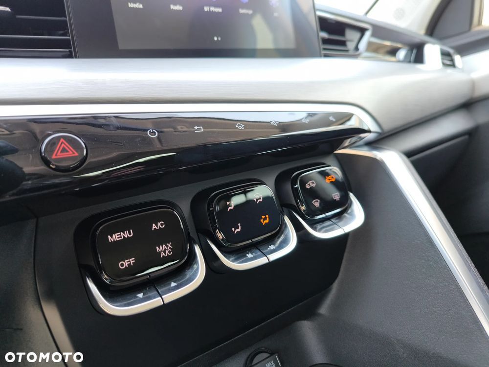 BAIC 3 1.5T Luxury - 15