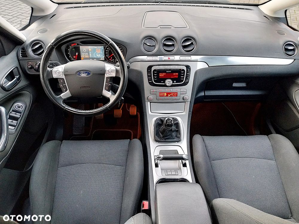 Ford S-Max 2.0 Titanium - 6