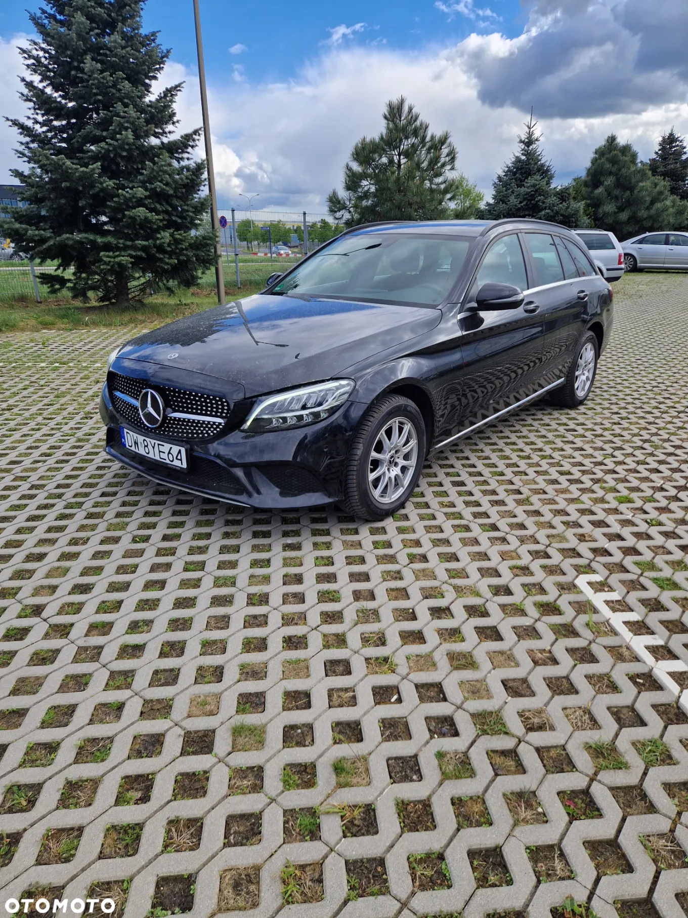 Mercedes-Benz Klasa C 180 d 9G-TRONIC - 19
