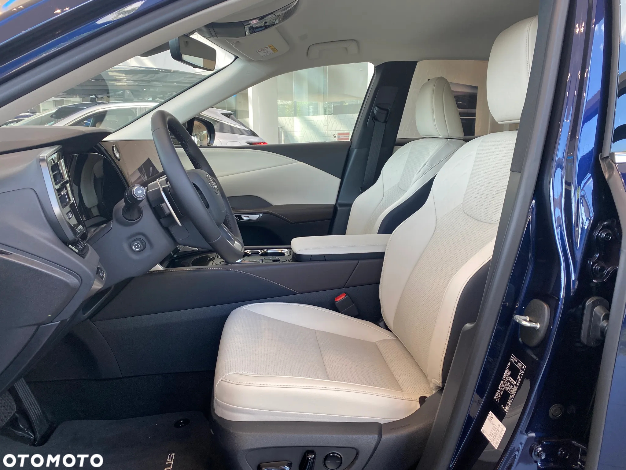 Lexus RX 350h Prestige - 2