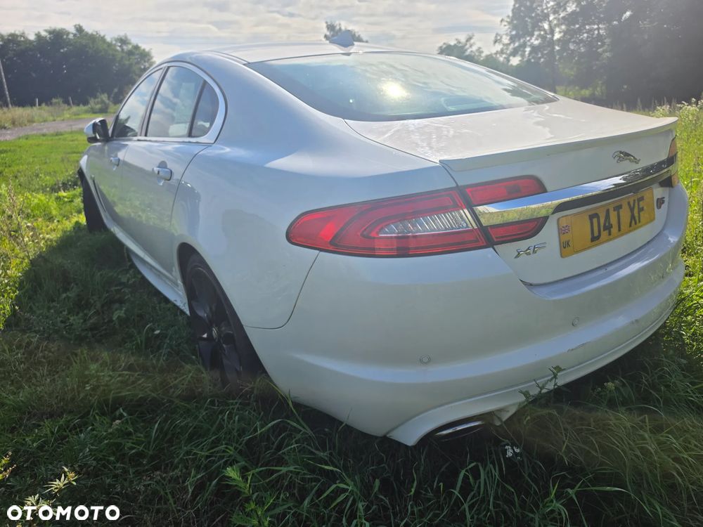 Jaguar XF 3.0 V6 S - 5