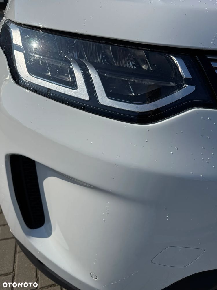 Land Rover Discovery Sport - 24