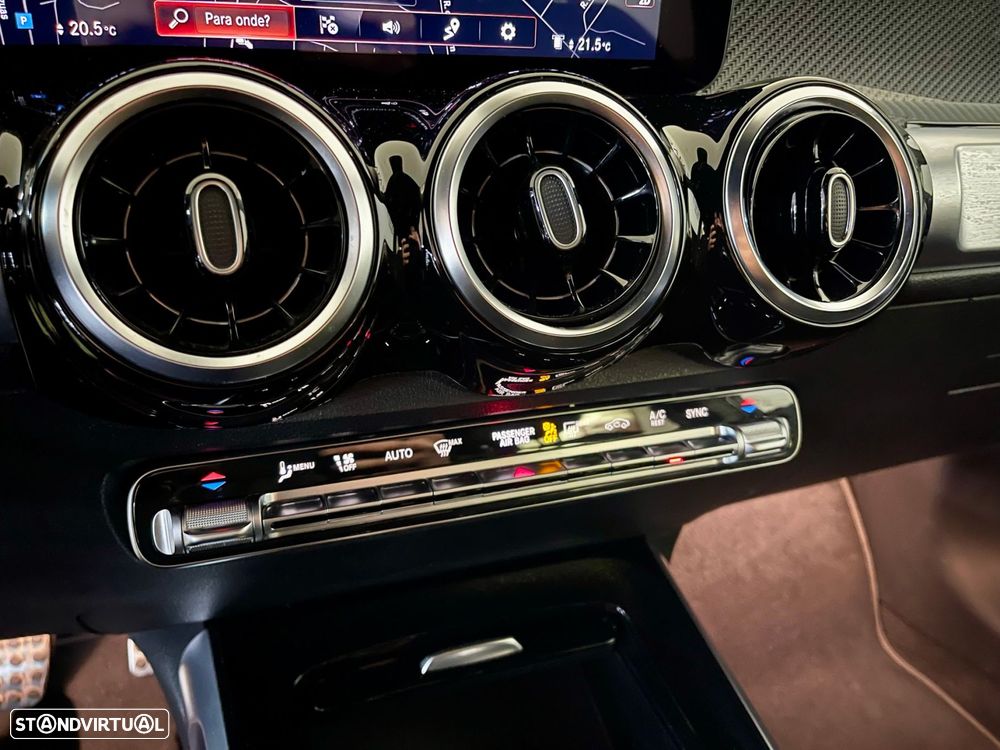 Mercedes-Benz GLB 180 d AMG Line - 35