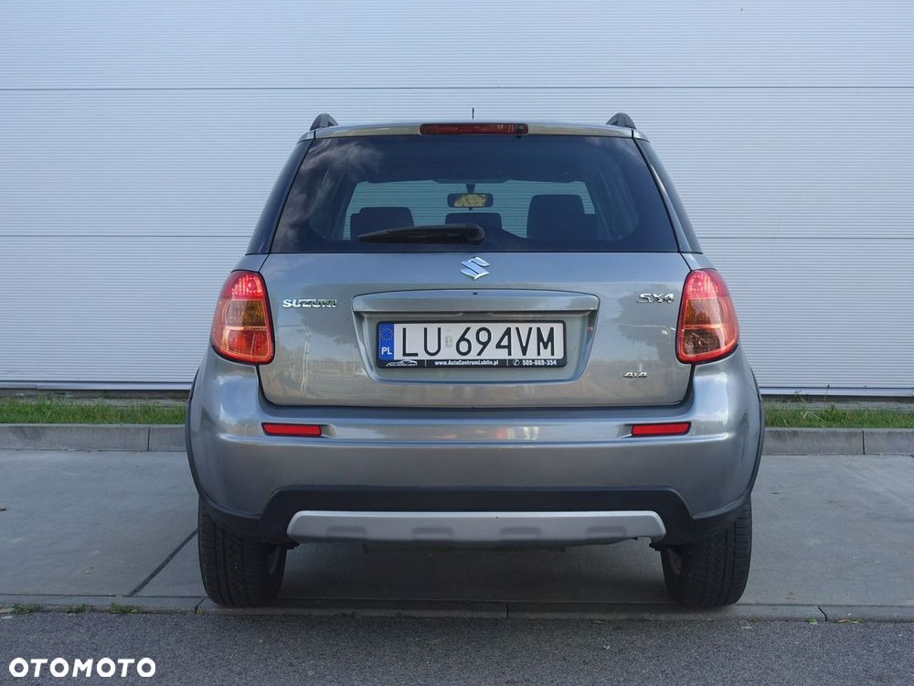 Suzuki SX4 1.6 VVT 4x4 Comfort - 9