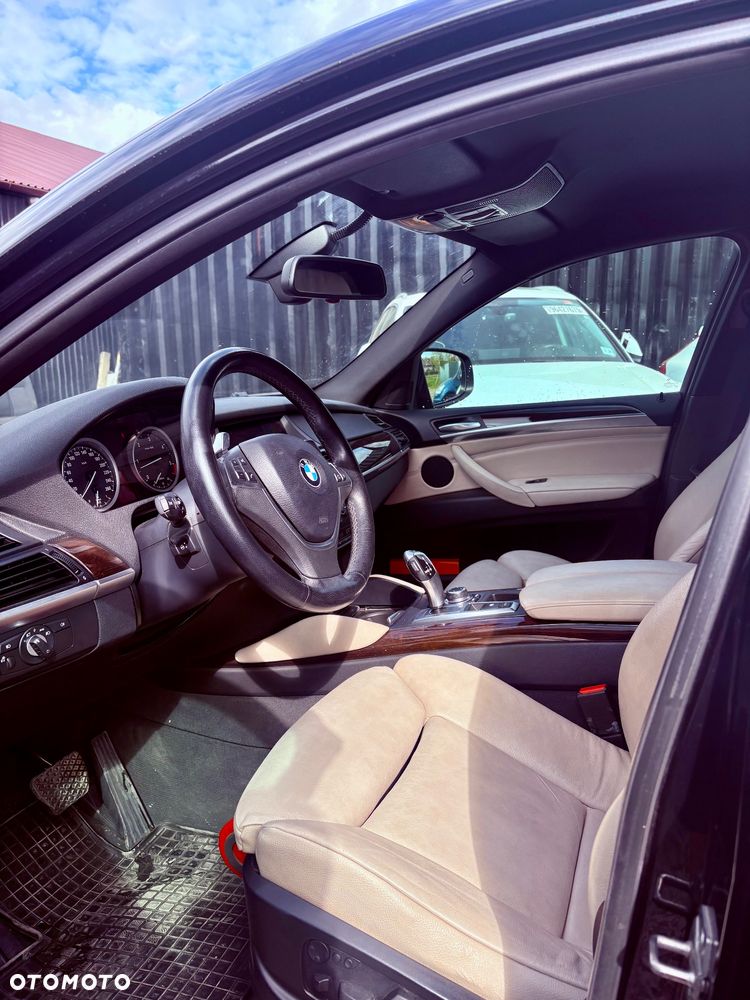 BMW X6 - 8