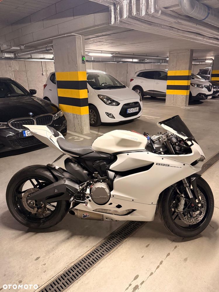 Ducati Panigale 899 - 7