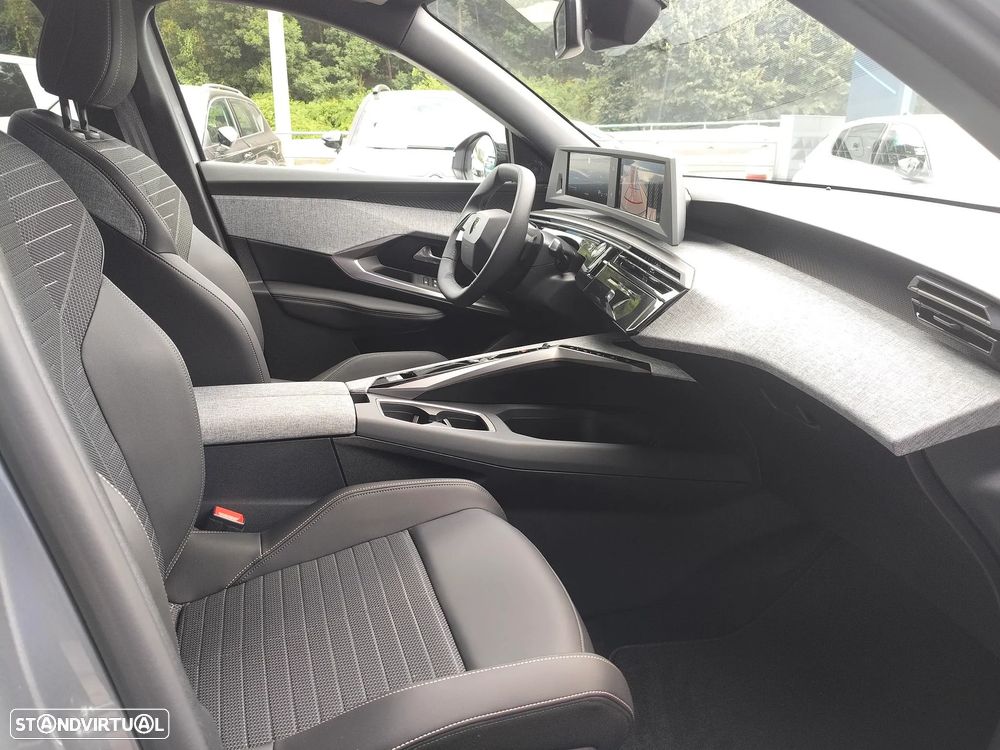 Peugeot 3008 1.6 Plug-in Hybrid Allure e-DCS7 - 9