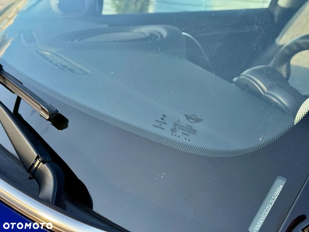 MINI Cooper John Works Trim - 37